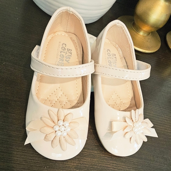 Baby Gear Other - Baby Colors Cream Dress Shoes with Floral Detail